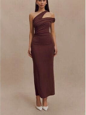 NWT Meshki One-Shoulder Midi Dress in Deep Brown Mahogany (Anastasia)